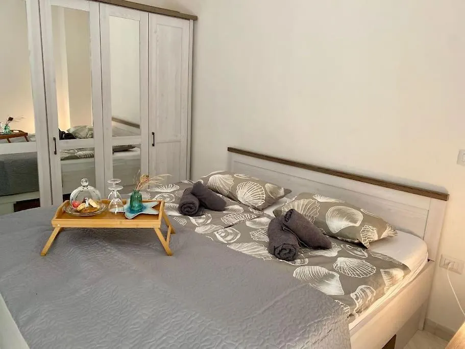 Modern Eingerichtetes Ferienhaus In Posada 0*, Posada (Sardinia) Ιταλία